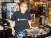 �ҥåץۥåפΥ�����å�DJ���饤�֥��٥�ȡ�Ω��γڴ�Ź��